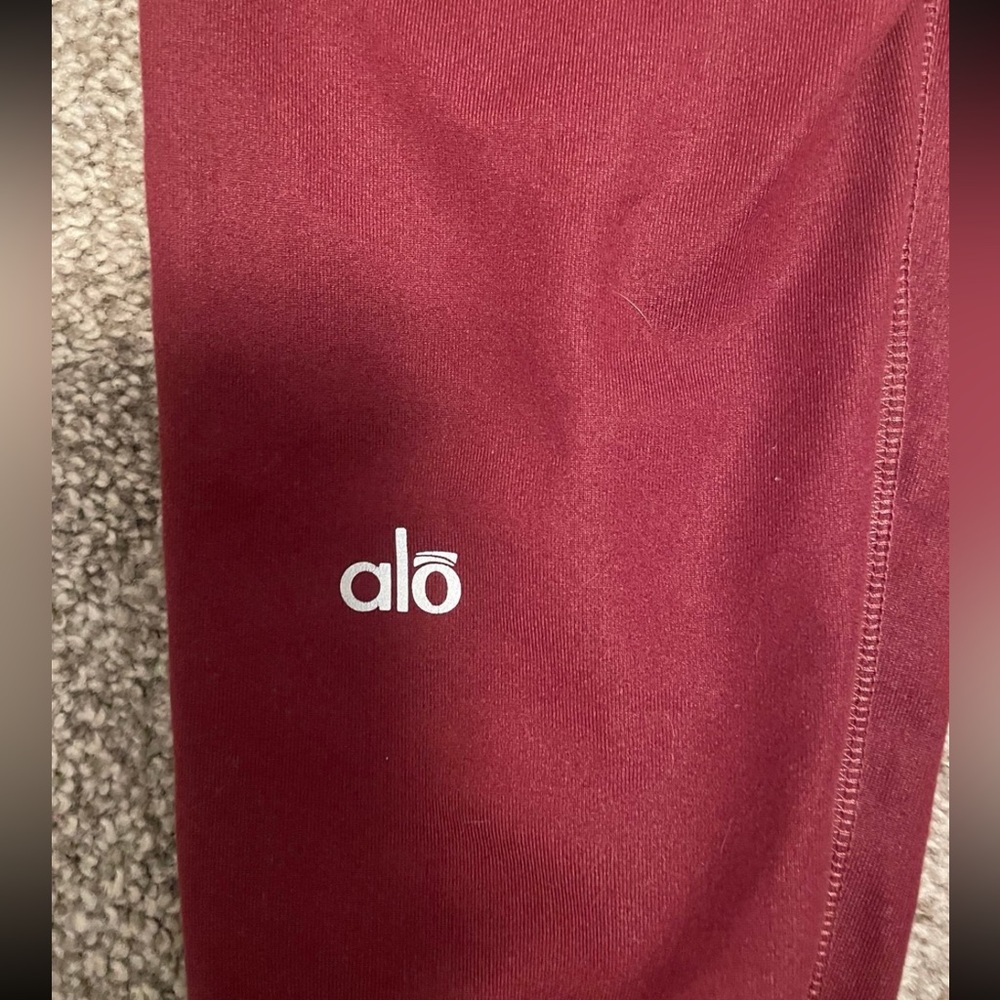 Alo leggings- woman athletic apparel ‘athletic leggings ,,XS (0-2)..